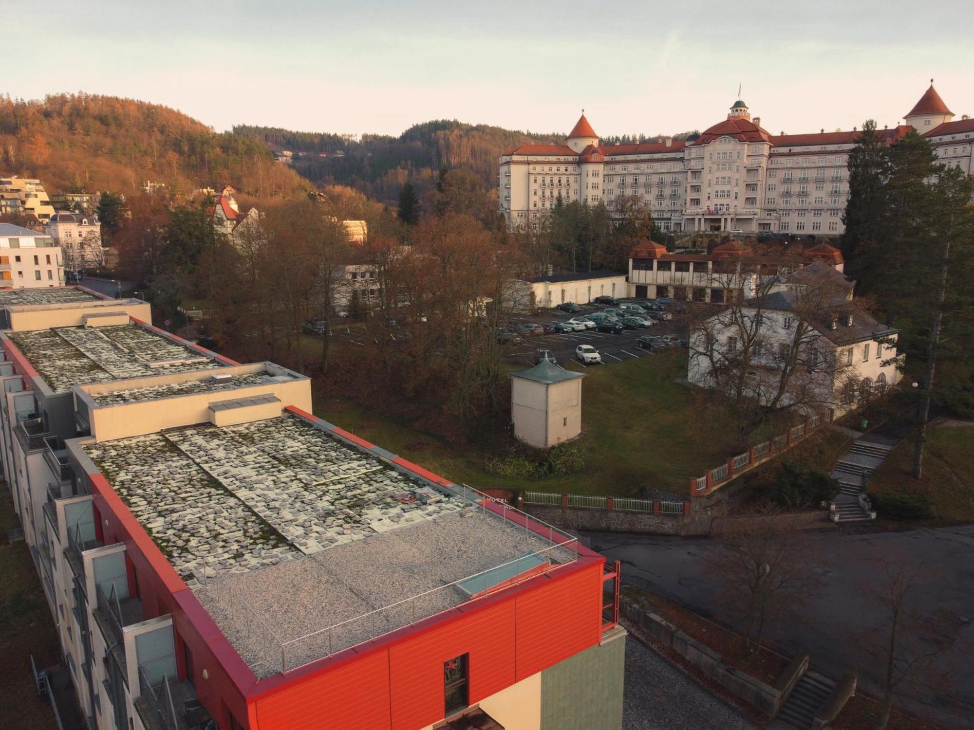 Imperial Apartment In Bohemia Residence By Rentez Karlovy Vary Exterior foto