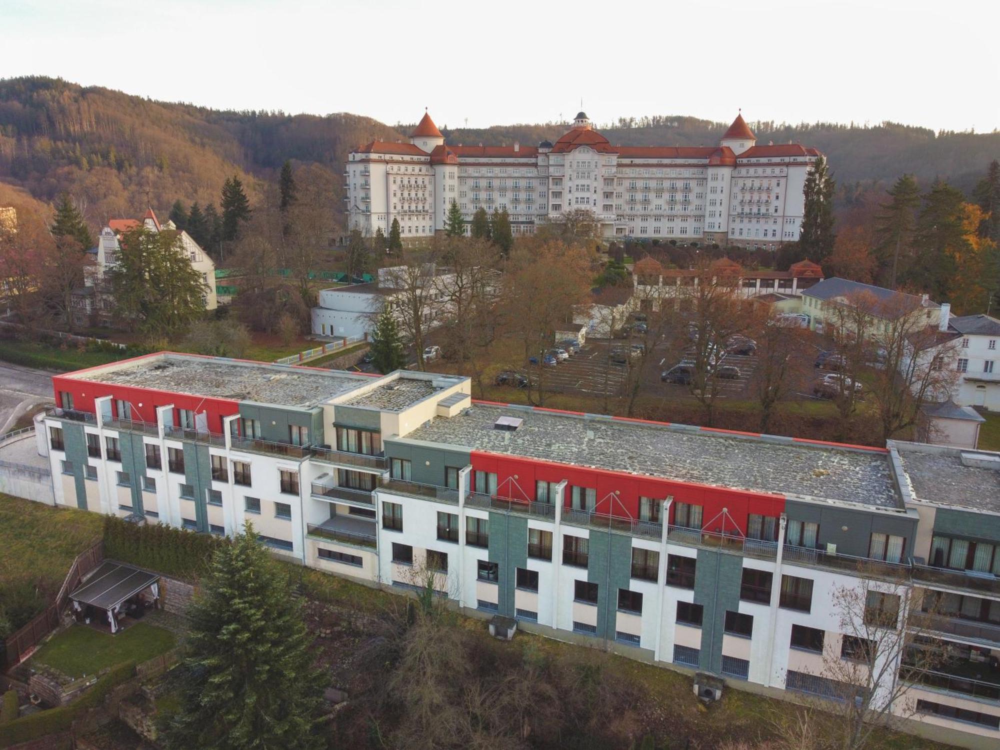Imperial Apartment In Bohemia Residence By Rentez Karlovy Vary Exterior foto
